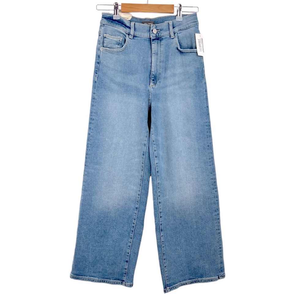 DL1961 Hepburn Wide Leg High Rise Vintage Jeans in Droplet. Size: 27. EUC.
